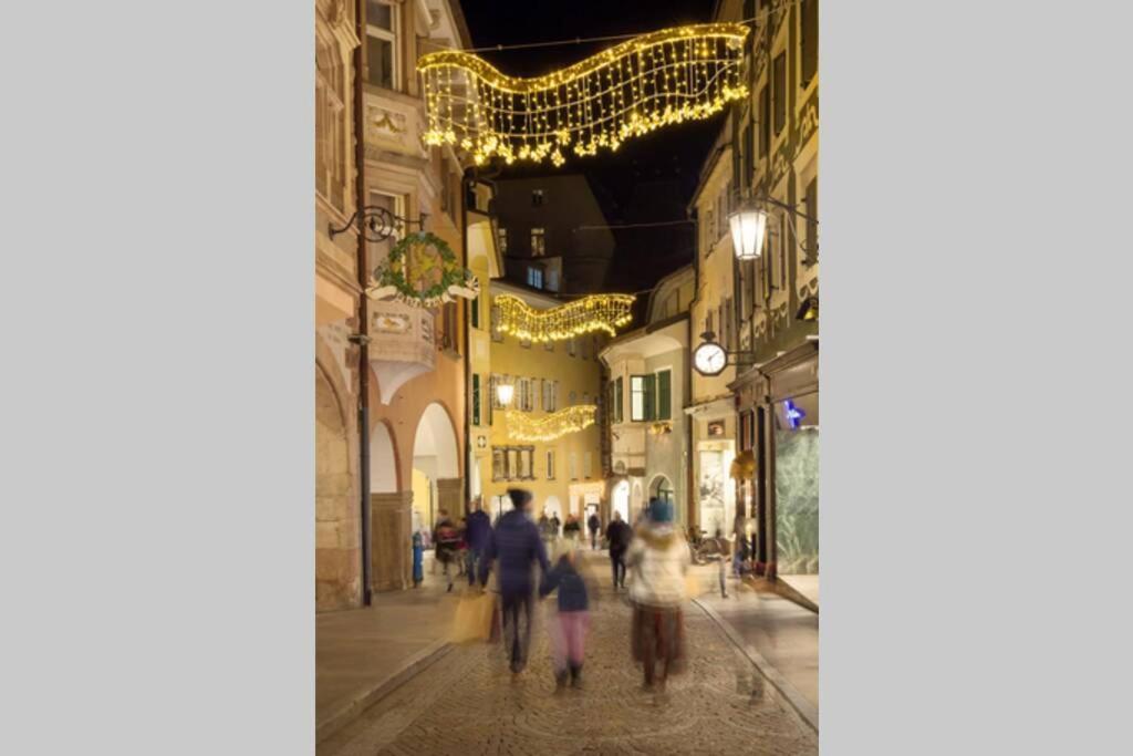 Casa Al Duomo-Nel Cuore Storico Di Meran Exterior foto
